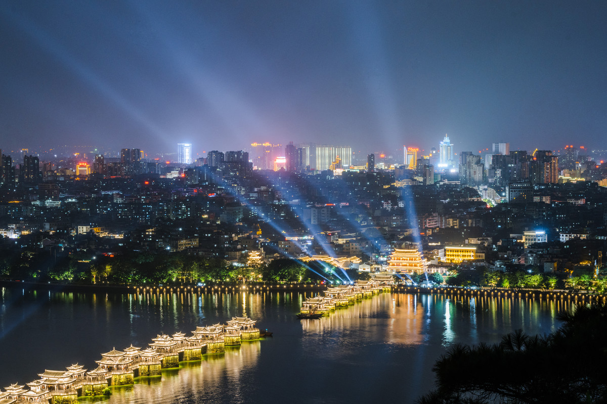 沧州,亲爱的听众朋友们,大家好!